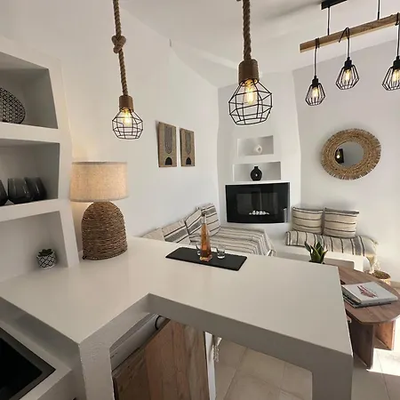 Διαμέρισμα Babatseratsi 3 *